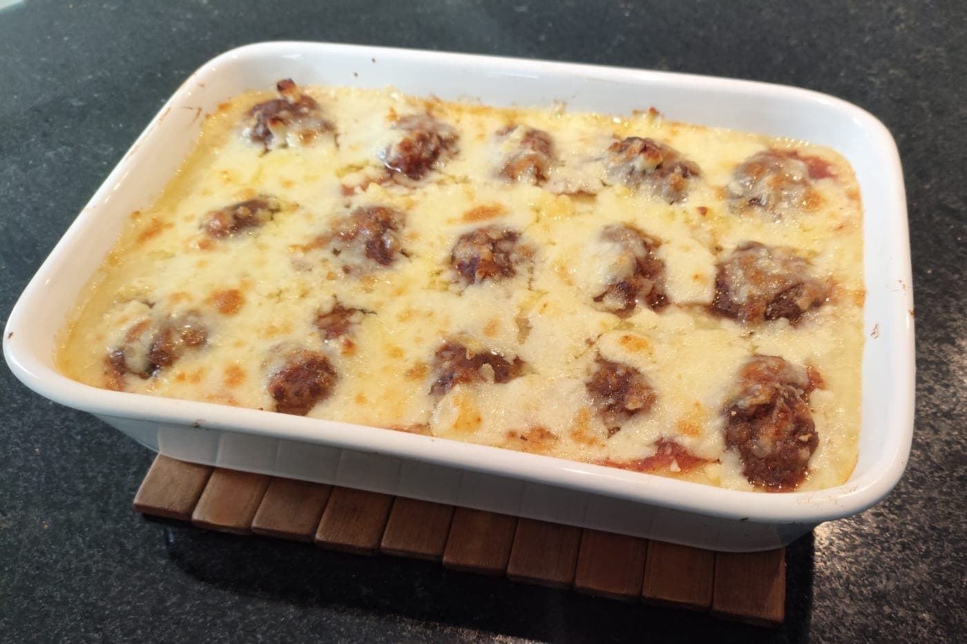 Escondidinho de Almôndega